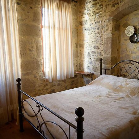 Traditional Stone Mezonete Krousonas  Exterior photo
