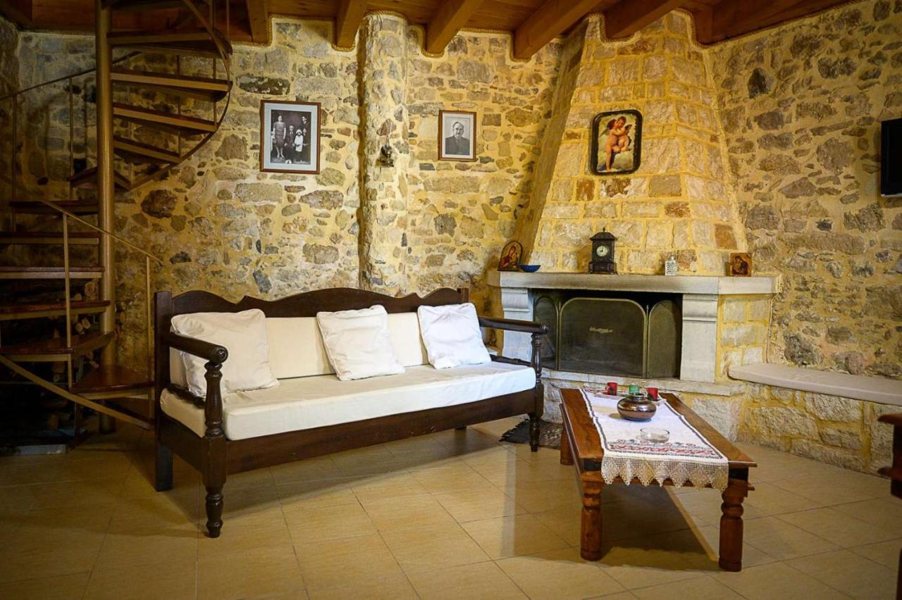 Traditional Stone Mezonete Krousonas  Exterior photo