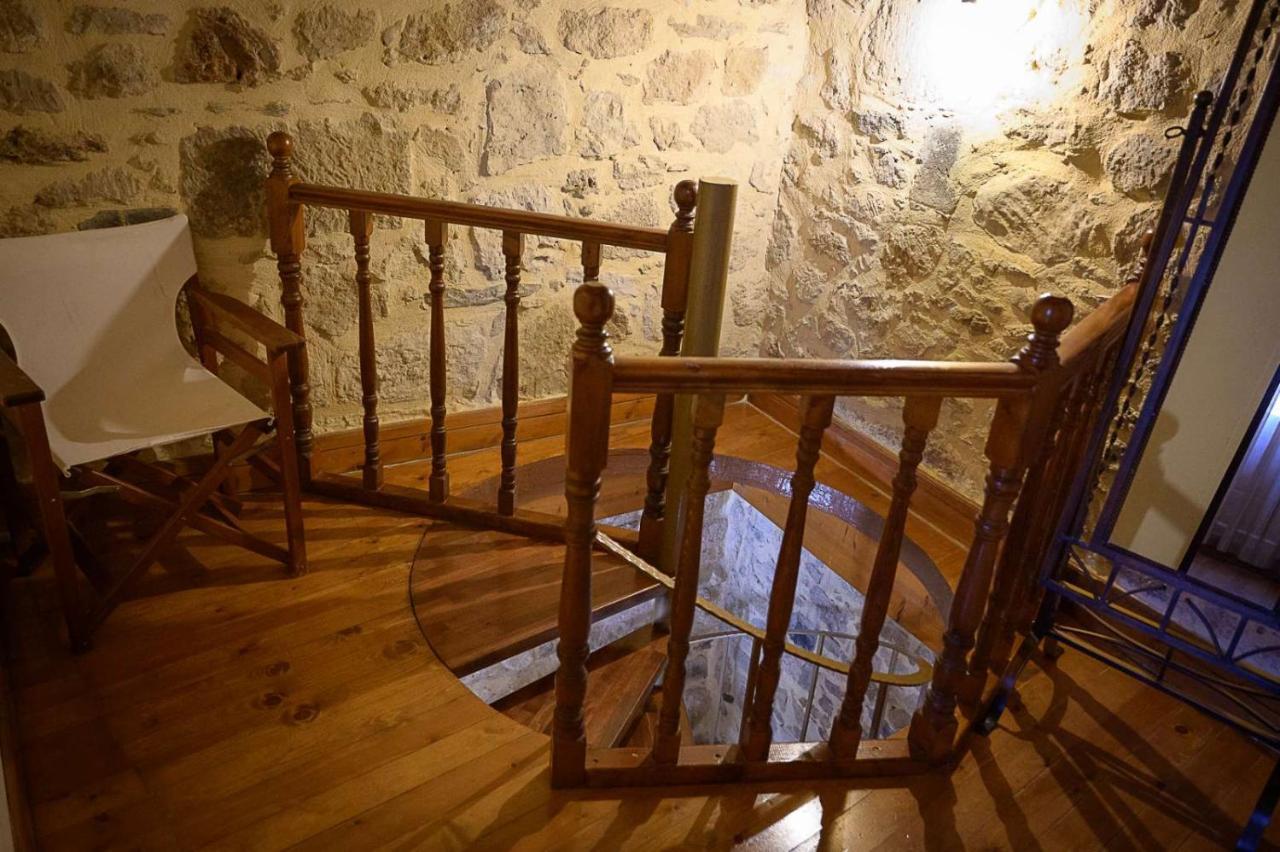 Traditional Stone Mezonete Krousonas  Exterior photo