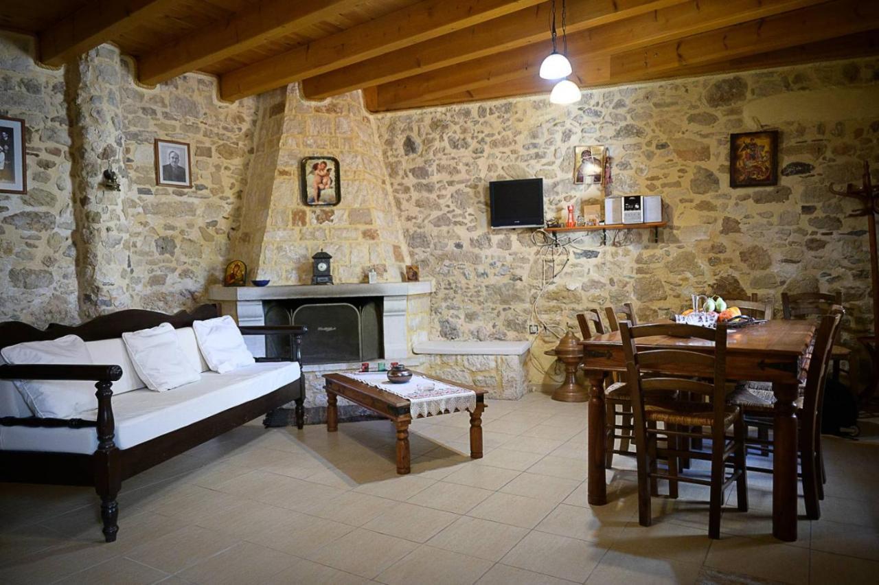 Traditional Stone Mezonete Krousonas  Exterior photo