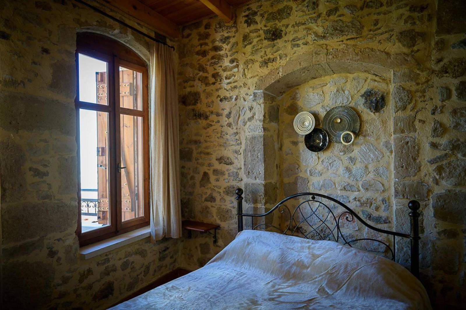 Traditional Stone Mezonete Krousonas  Exterior photo